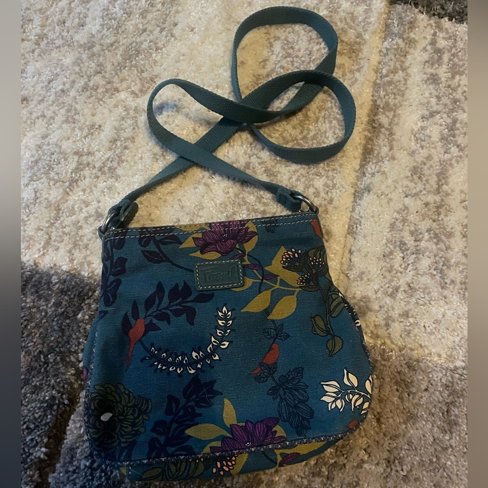 Fossil crossbody